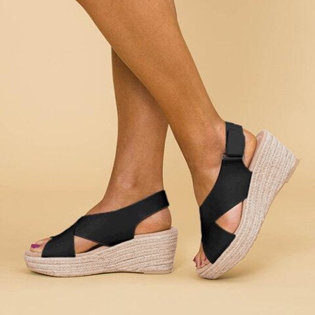 Yamila | Sandaler för kvinnor – Korsdesign och chic look