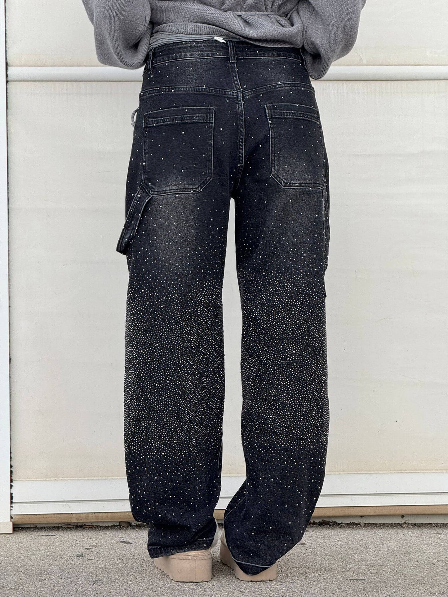 May | Pantalon Mode – Coupe Relax Et Finitions Brillantes