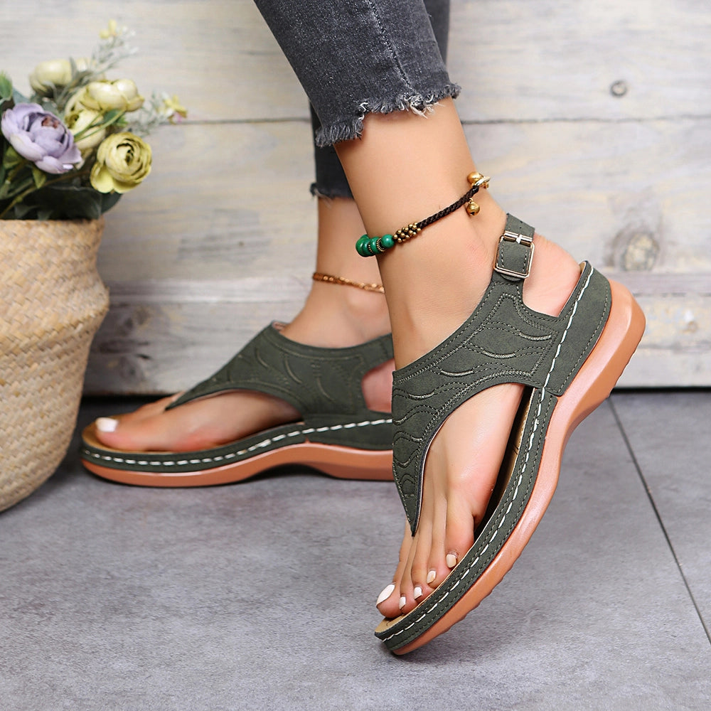 Blanche | Sandaler med justerbar rem – Enkelhet och vardagsstil