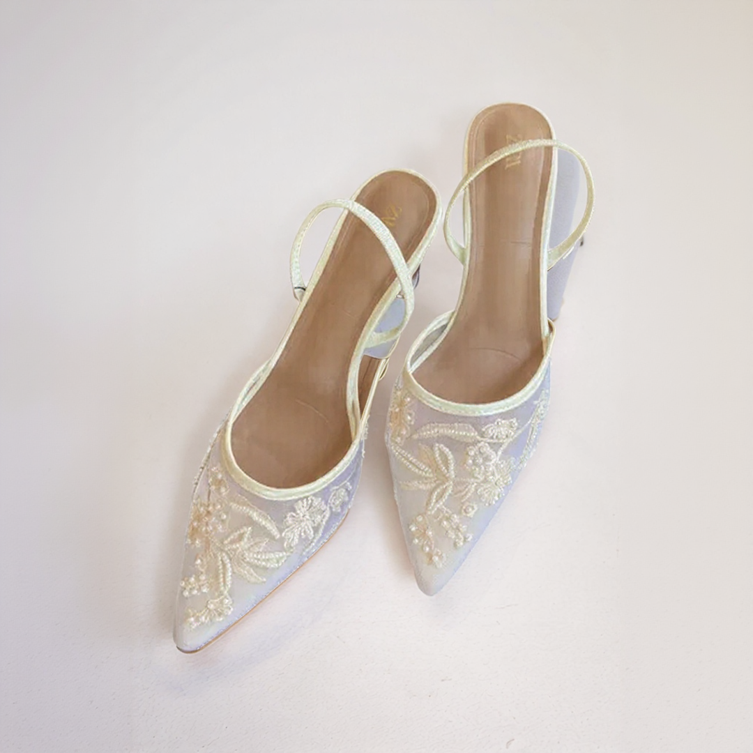 Anwar | Eleganckie Buty Na Obcasie – Delikatne Hafty I Pewne Podparcie