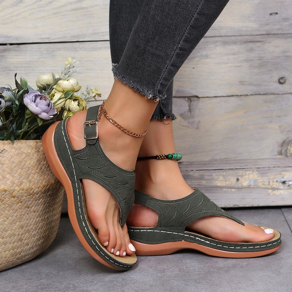 Blanche | Sandaler med justerbar rem – Enkelhet och vardagsstil
