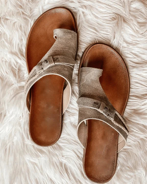 Cloé | Női nyári szandál – Keresztbe tett és elegáns dizájn