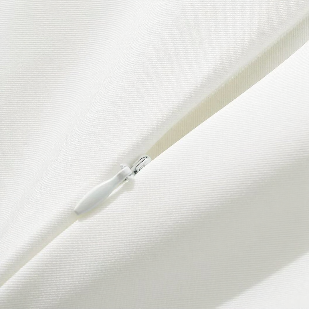Dario | Elegáns Mini Ruha – Puffos Ujjakkal és Nőies Siluettel
