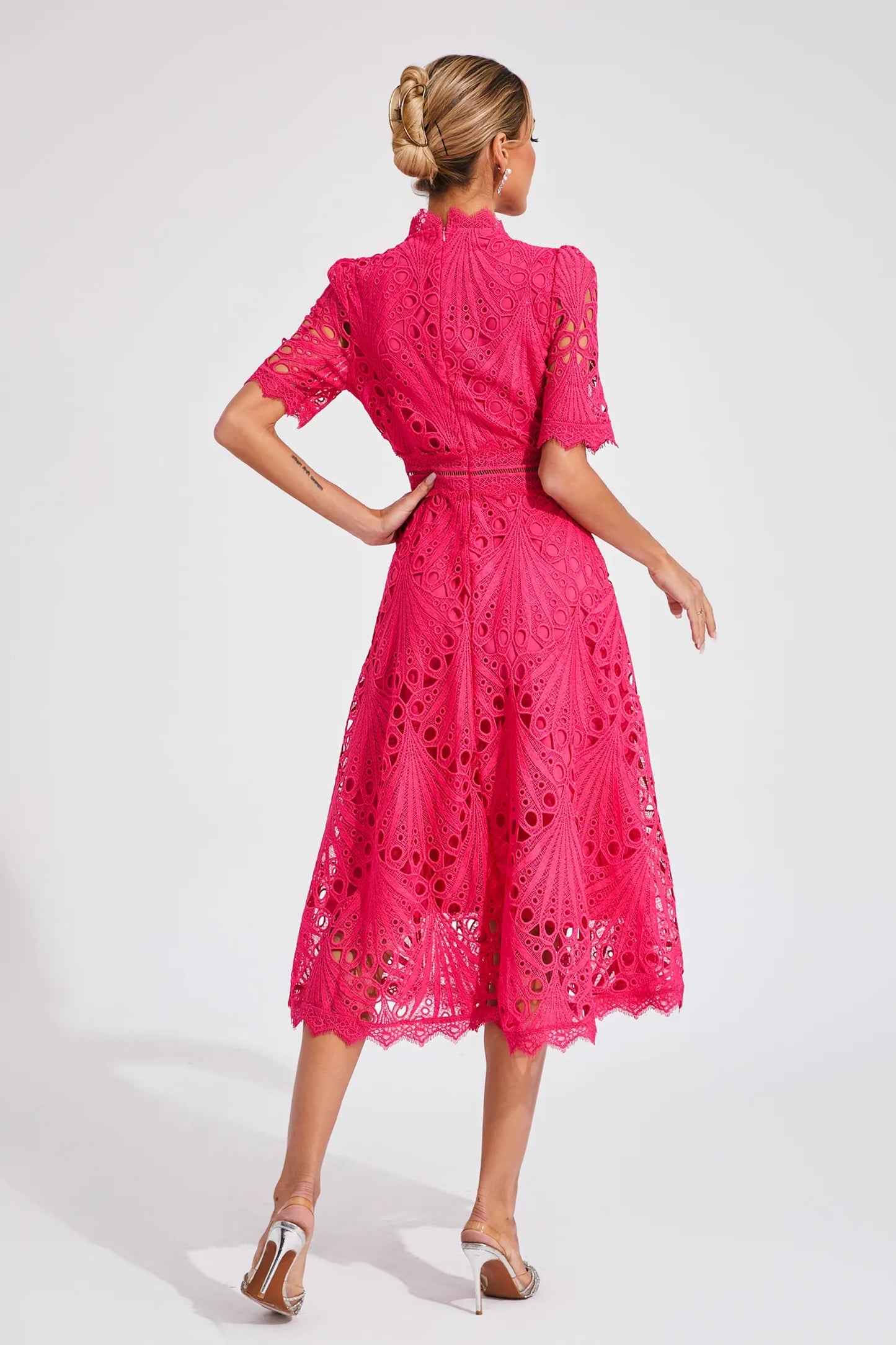Nadine | Midi Dress – Chic Look and Refined Touches 