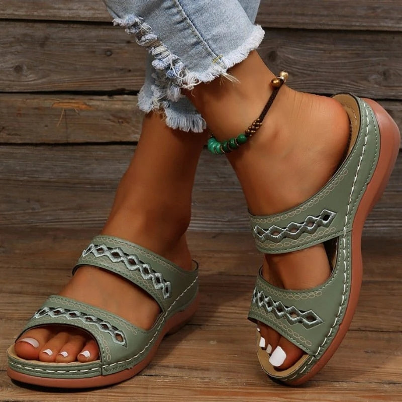 Renée | Sandaler med Två Remmar – Komfort och Daglig Stil 