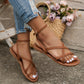 Mona | Sandalias de Tiras Cruzadas – Look Estival Chic 