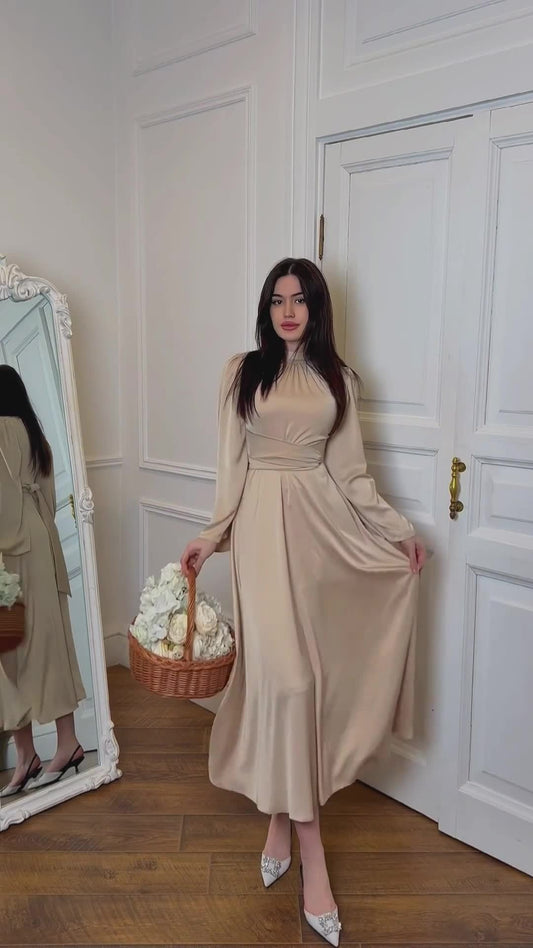 Filippinsk | Lang Beltekjole i Elegant Stil 